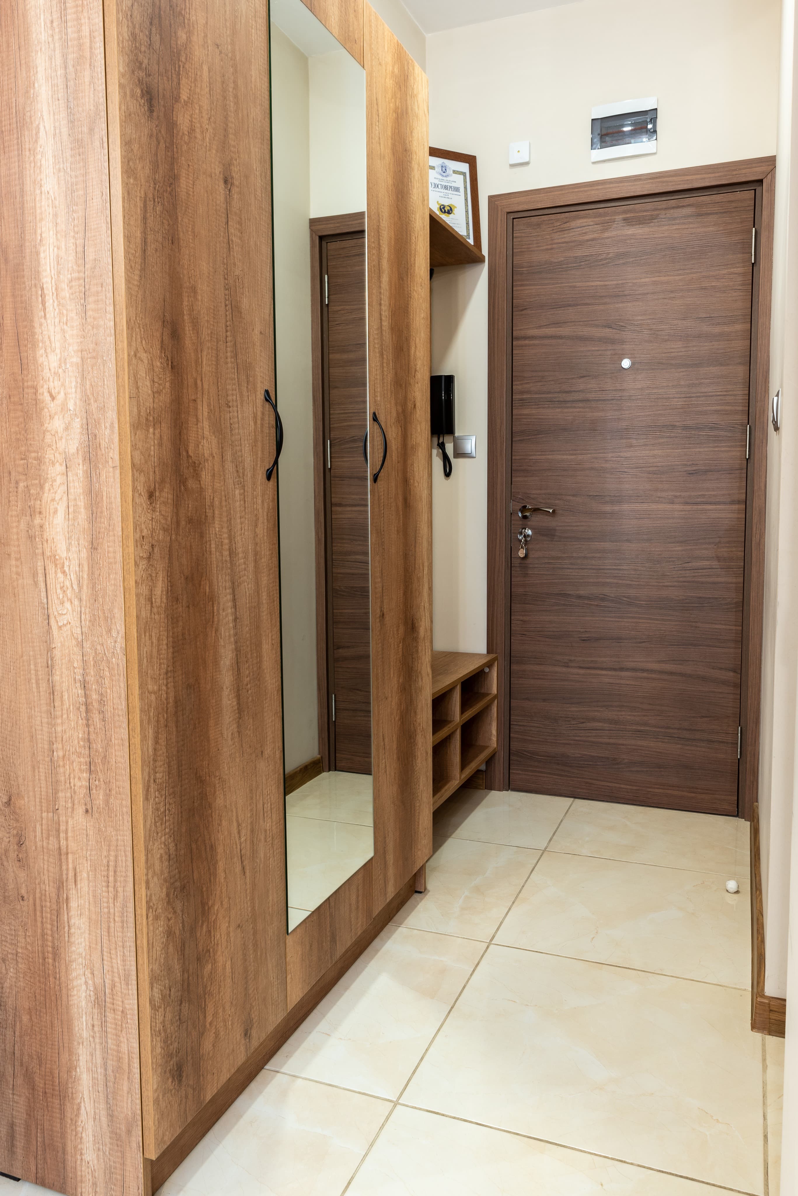 Studio Apartment image 6