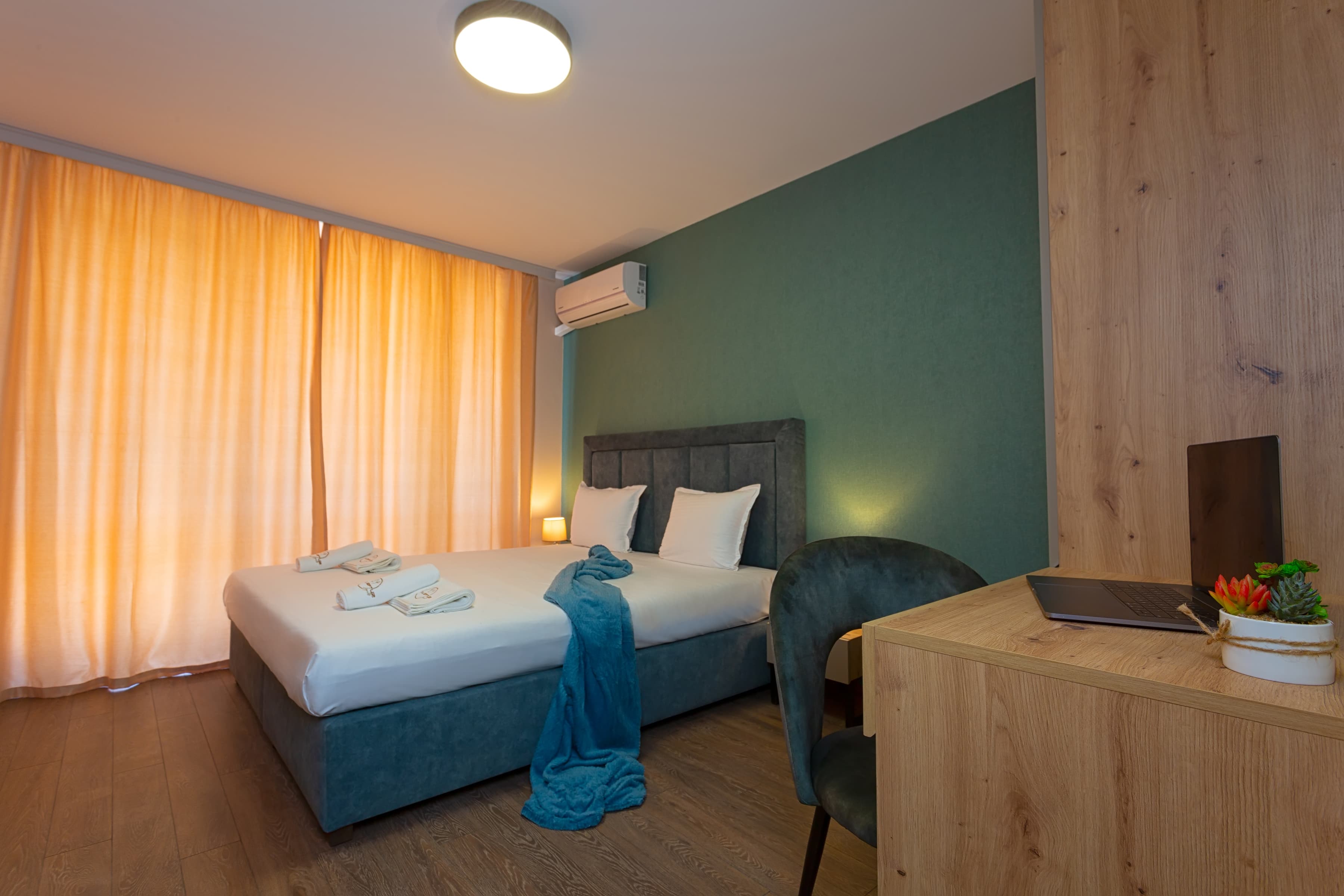 Two-Room Apartment image 6